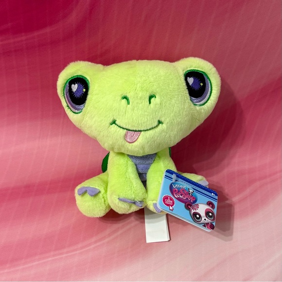 Littlest Pet Shop Frog Plush Toy NWT - Picture 1 of 3